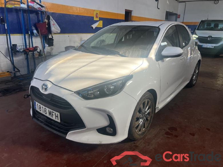 Yaris / 2020 / 5P / berlina con portón 1.5 120H Active Tech