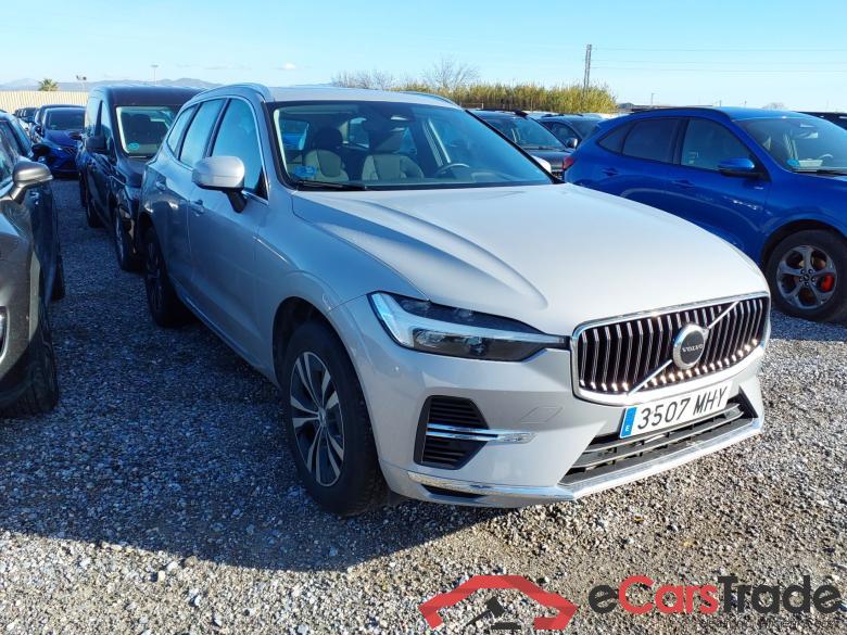 VOLVO XC60 Recharge T6 plug-in hybrid eAWD Eléctrico/Gasolina (Pano) #1