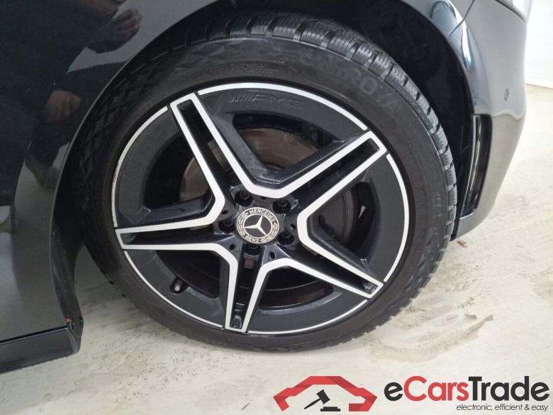 MERCEDES-BENZ A-KLASSE SEDAN 2.0 200 D AMG LINE 8G-DCT #5