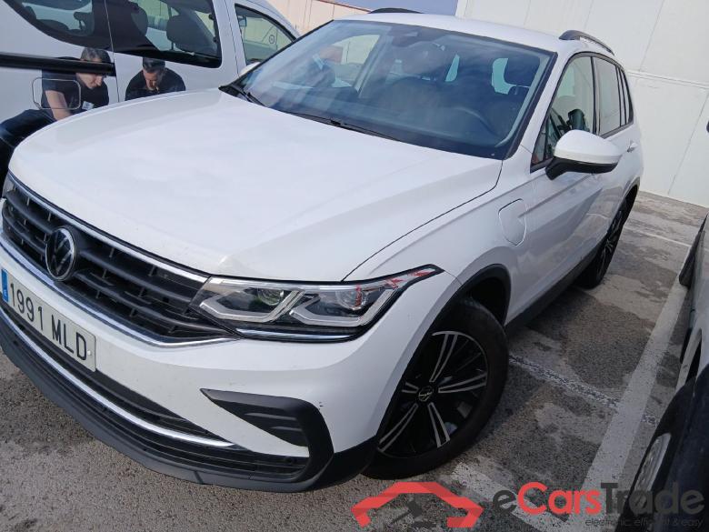 Tiguan Life eHybrid 1.4 TSI 245CV AT6 E6d #1