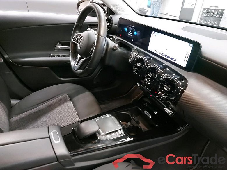 Mercedes-Benz A 180d Aut. Widescreen Navi-Pro Klima PDC ... #3