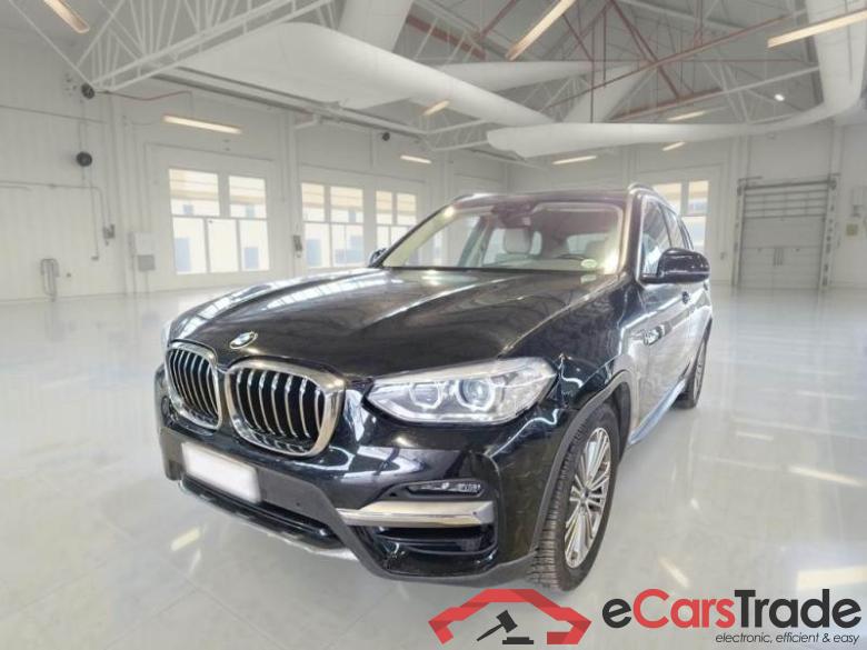 BMW X3 / 2017 / 5P / SUV XDRIVE 30E LUXURY #1
