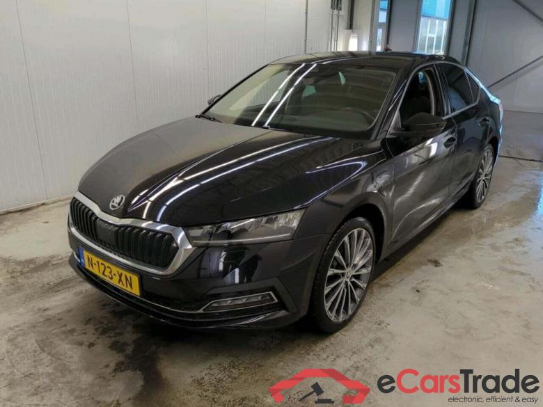 SKODA Octavia 1.4 TSI iV BnsEdPlus #1