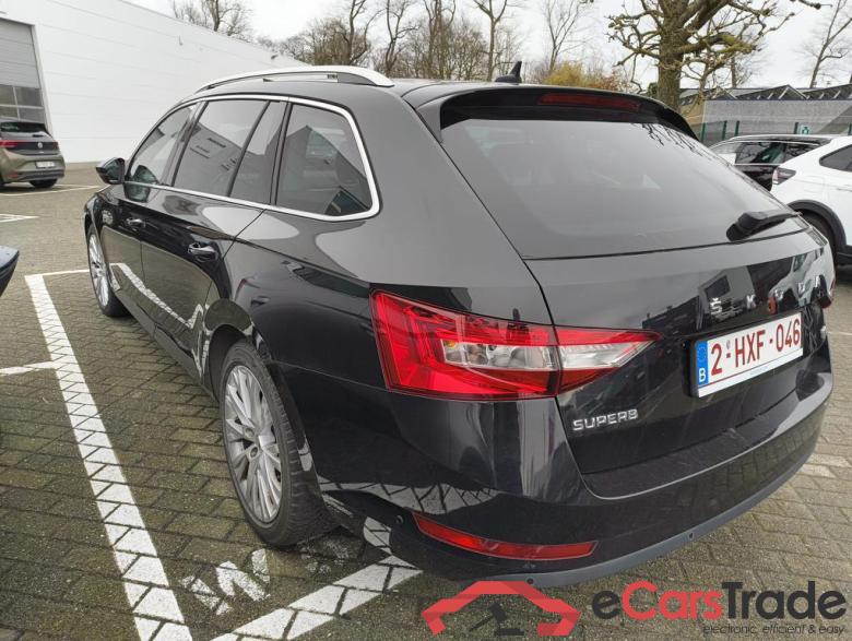 SKODA Superb Combi PHEV Superb Wagon Style 1,4 TSI iV 160 kW 6-speed automat. #3