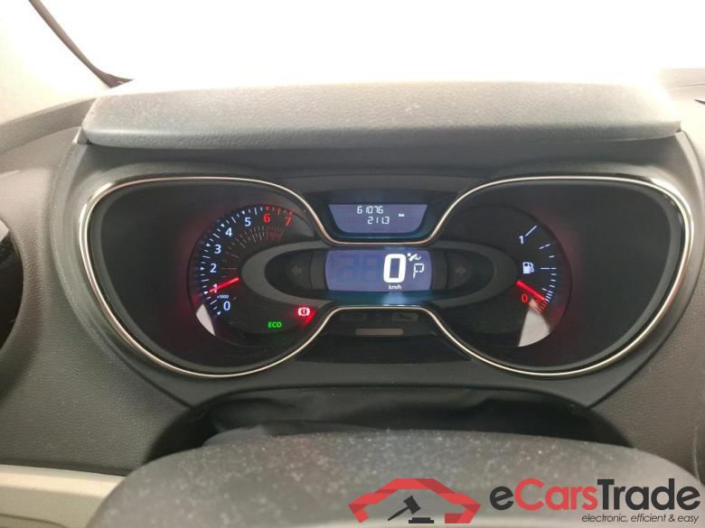 RENAULT Captur / 2017 / 5P / Crossover Intens TCe 150 EDC FAP #6