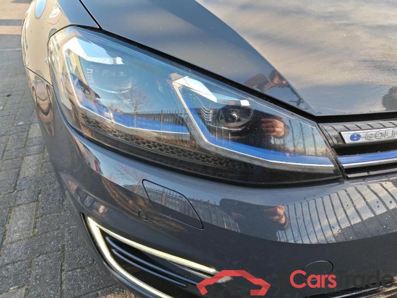 VOLKSWAGEN e-Golf 100 kW #4