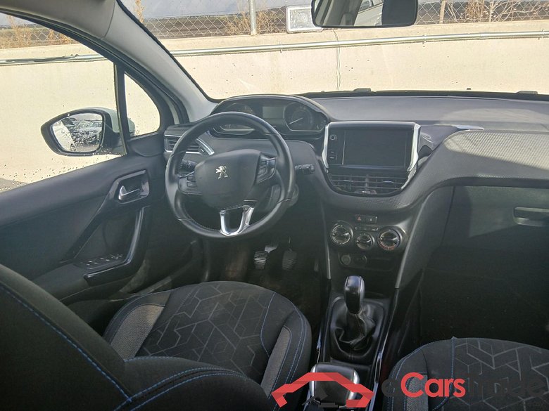 PEUGEOT 2008 / 2016 / 5P / todoterreno Signature BlueHDi 100 S&S 5 Vel. MAN #3