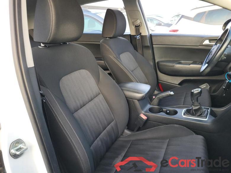 KIA Sportage / 2018 / 5P / todoterreno 1.6 MHEV Business 100kW (136CV) 4x2 #6