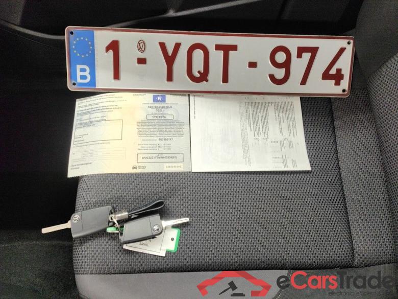 Volkswagen Touran 2.0 TDi 85kW Trendline DSG 5d 7pl #4