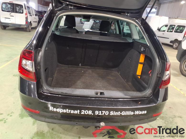 SKODA OCTAVIA COMBI - 2017 1.5 TSI ACT Ambition #3