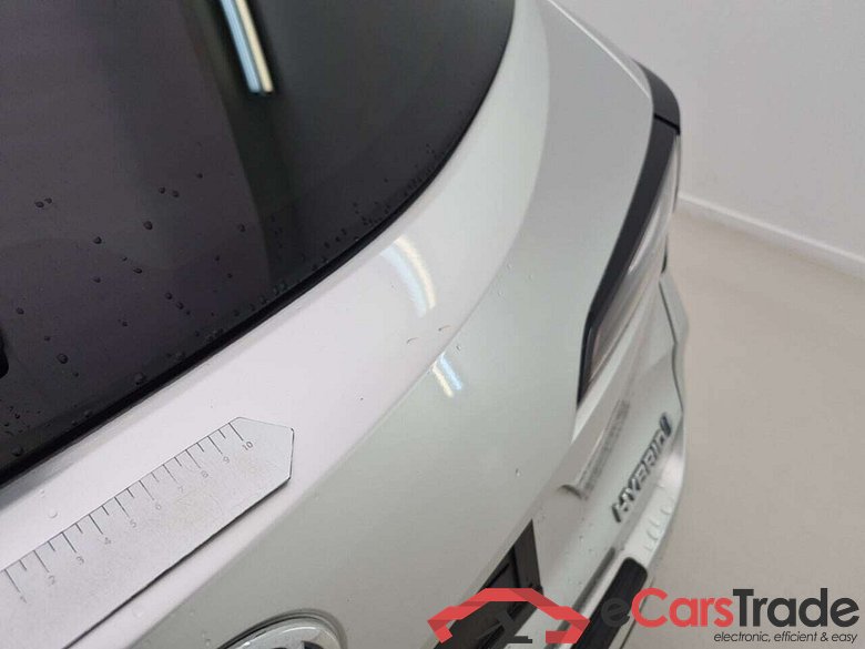 TOYOTA COROLLA 2.0 HYBRID PREMIUM #4