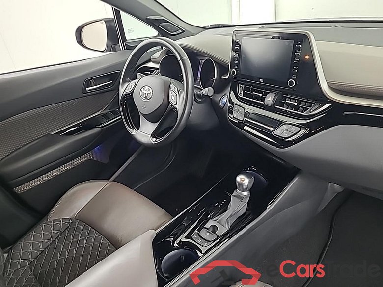 TOYOTA C-HR 2.0 Hybrid Executive automaat 5D 135kW #6