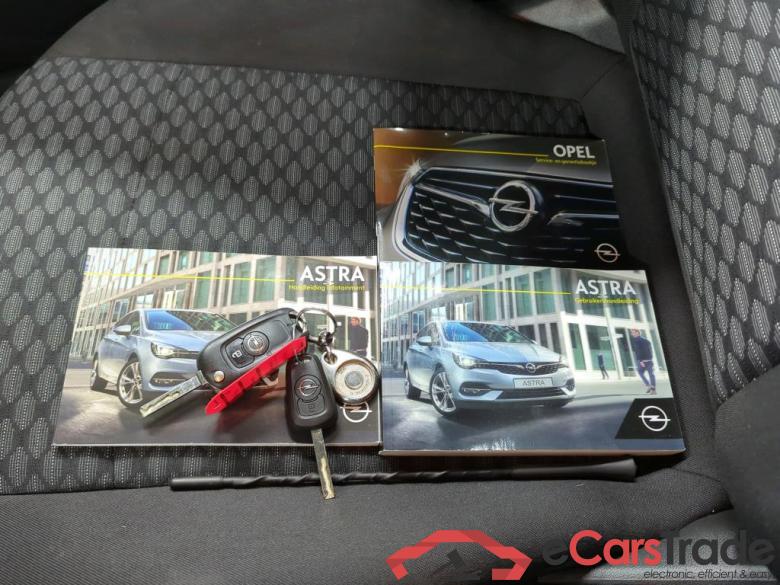 Opel Astra 1.2 turbo 81kW Edition 5d #4