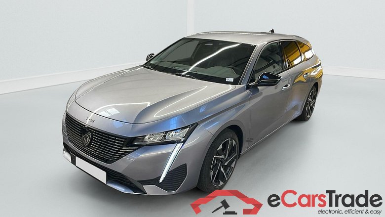 Peugeot 308 SW Hybrid 145 e-DCS6 Allure #3