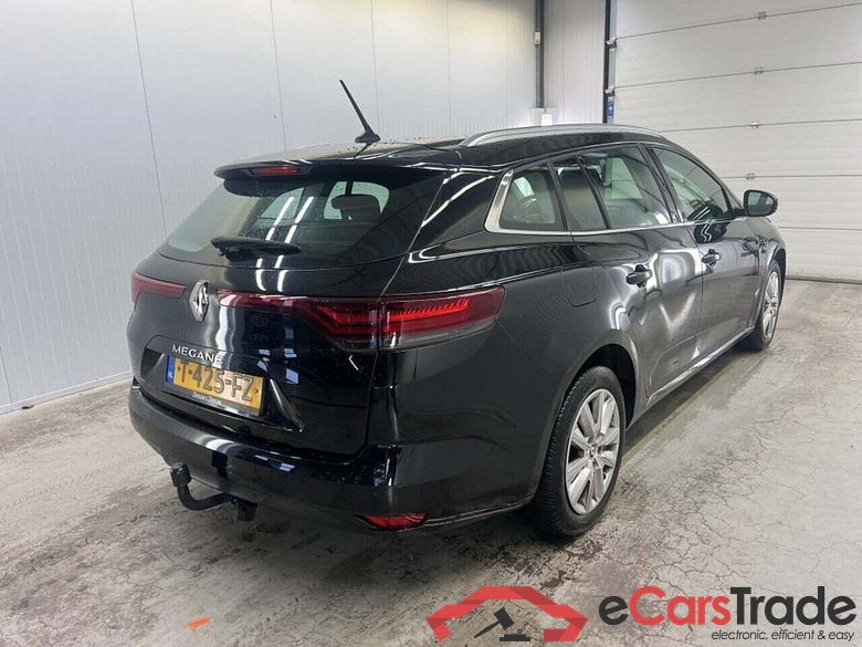 RENAULT Mégane Estate 1.3 TCe140 Equilibre #2