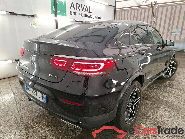 MERCEDES-BENZ GLC Coupe / 2019 / 5P / Coupé 2.0 GLC 300 DE AMG LINE 4MATIC #3