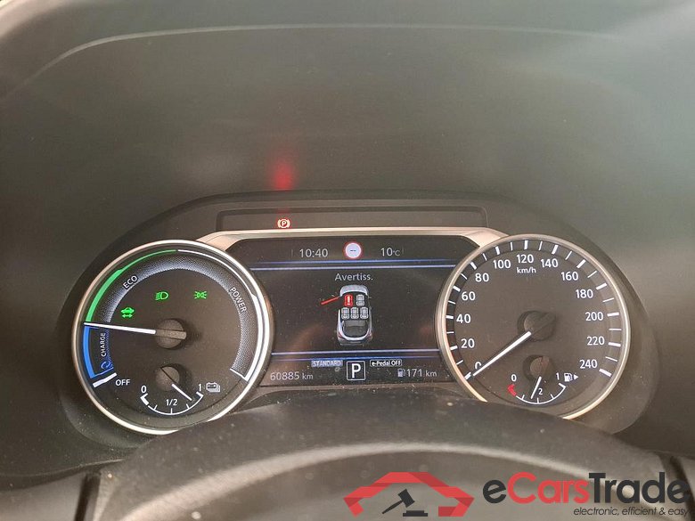 NISSAN Juke / 2019 / 5P / Crossover Hybrid 143 Business+ #6