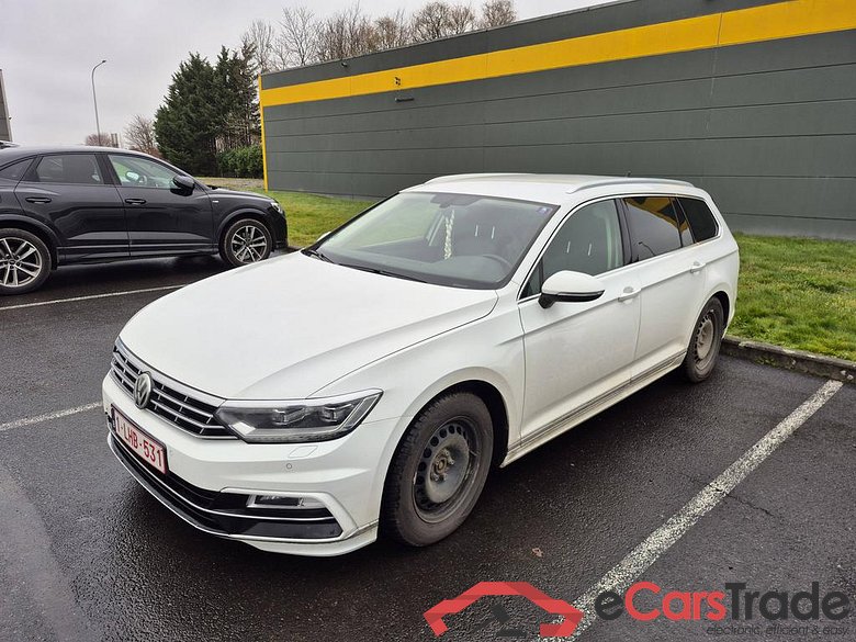VOLKSWAGEN Passat Variant Passat Highline 1.6 TDI BlueMotion Technology 88 kW (120 ch) 6 vitesses manuel #3