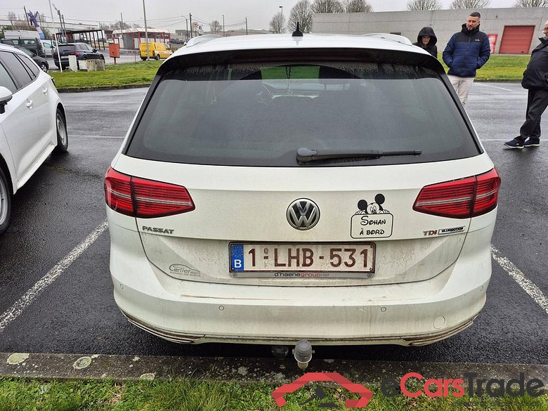 VOLKSWAGEN Passat Variant Passat Highline 1.6 TDI BlueMotion Technology 88 kW (120 ch) 6 vitesses manuel #4
