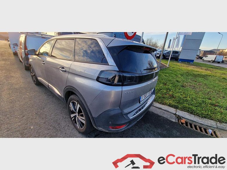 PEUGEOT 5008 1.2 PureTech Allure Pack #3