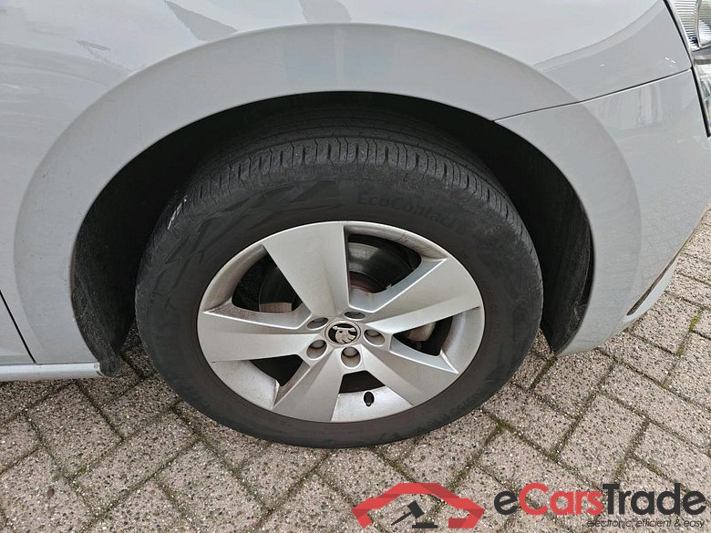 SKODA Scala 85 kW #6