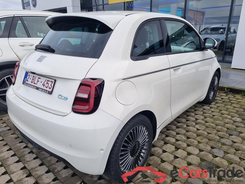 FIAT e-500 e-500 42 kWh Icon #4