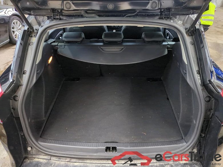 Clio IV Grandtour Intens 1.5 dCi 66KW MT5 E6 #6