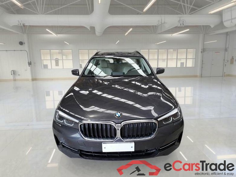 BMW SERIE 5 / 2020 / 5P / STATION WAGON 520D AUT BUSINESS MH48V TOURING #6