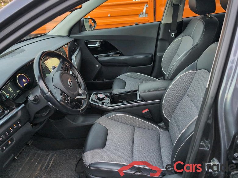 KIA E-NIRO 64 kWh More #5