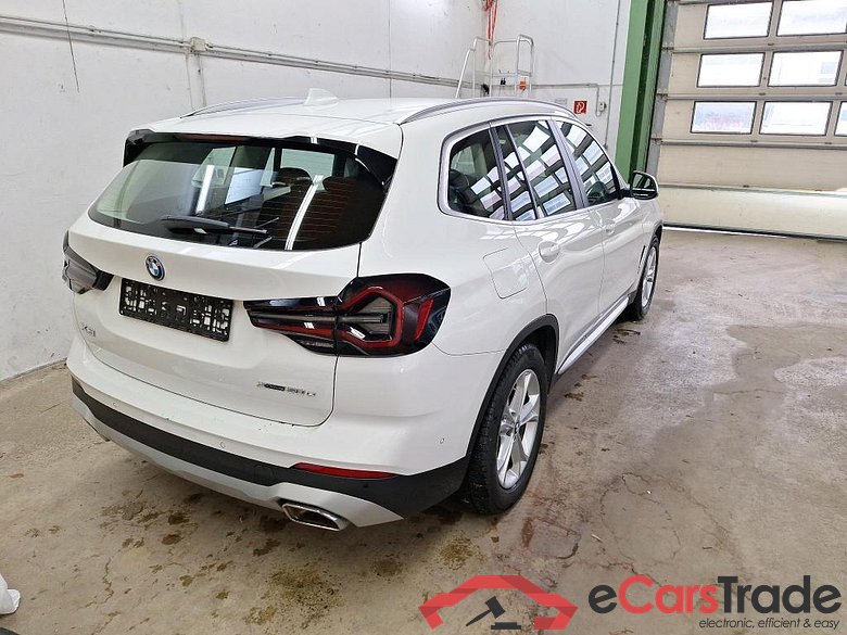 Baureihe X3 xDrive 30 e 2.0 215KW AT8 E6d #3
