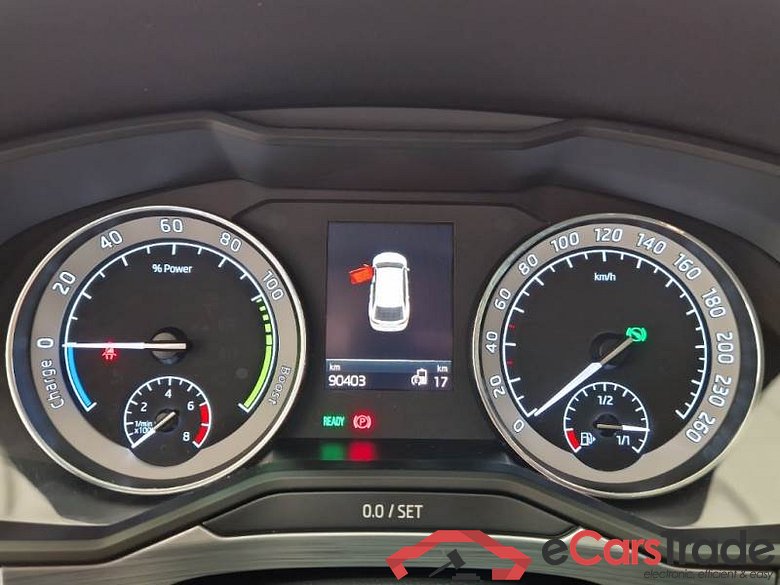 SKODA SUPERB WAGON / 2019 / 5P / STATION WAGON 1.4 TSI PLUG-IN HYBRYD EXECUTIVE DSG #4