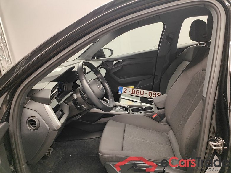 Audi A3 Berline 2.0 TDi 30 85kW S tronic Business Edit. 4d #3