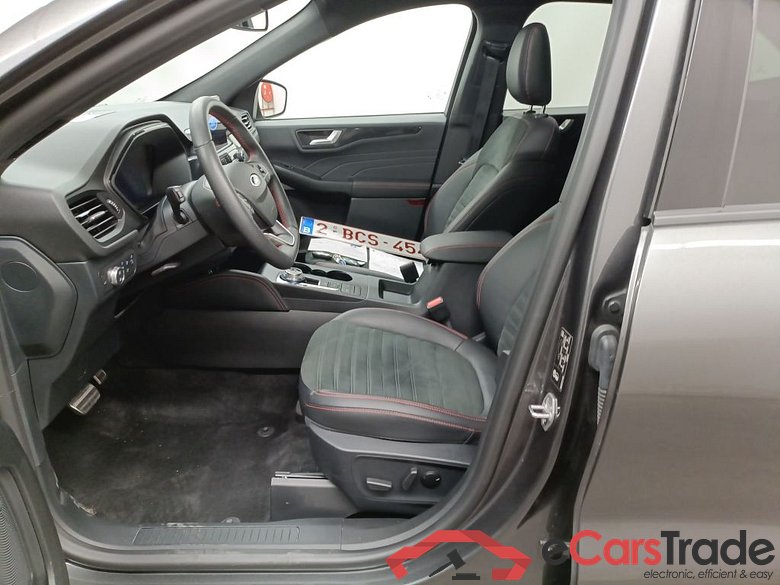 Ford Kuga 2.5i FHEV Aut. 140kW ST-Line X 5d #3