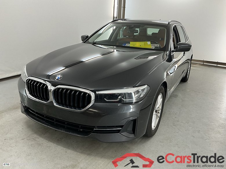 BMW 5 TOURING - 2020 520iA MHEV
