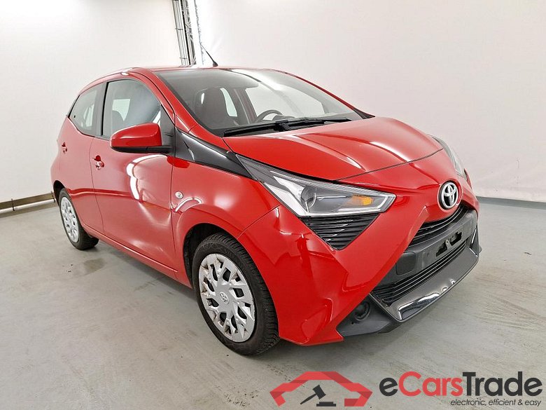 TOYOTA AYGO - 2018 1.0i VVT-i x-play II #2