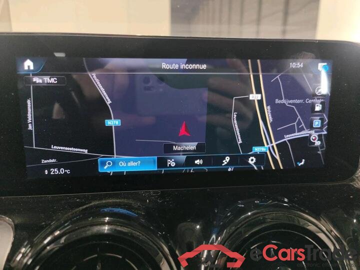 Mercedes-Benz GLB 180d Aut. Widescreen Navi 1/2 Leather KeylessGo Camera Klima PDC ... #6