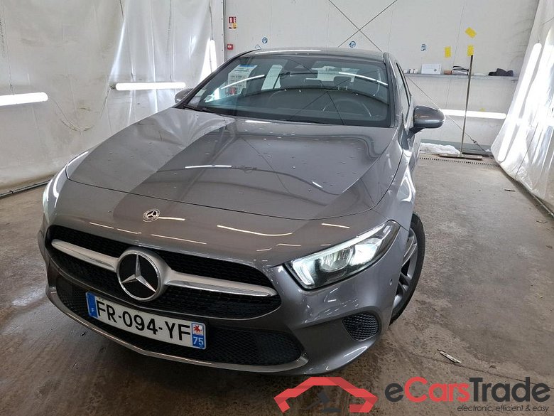 MERCEDES-BENZ Classe A Berline / 2018 / 4P / Berline A 200 Business Line 7G-DCT #1