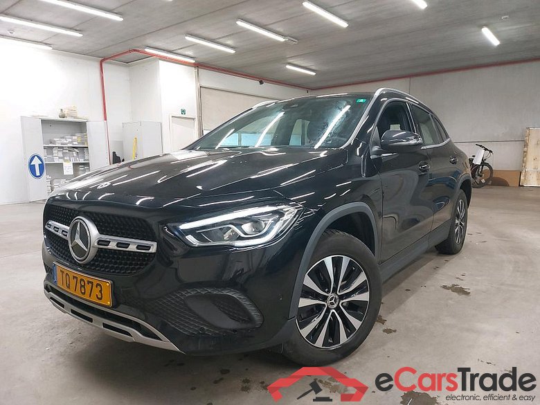 MERCEDES - MER GLA 250e 218PK DCT Business Solution & Smartphone Intergation  * HYBRID * #1
