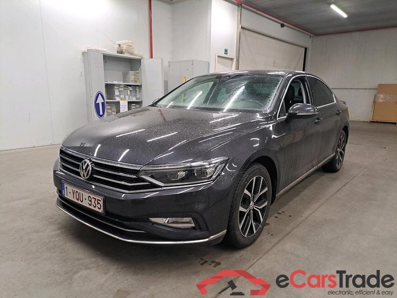 VOLKSWAGEN - VW  PASSAT TDI 120PK DSG7 Elegance Business & Alcantara Leather