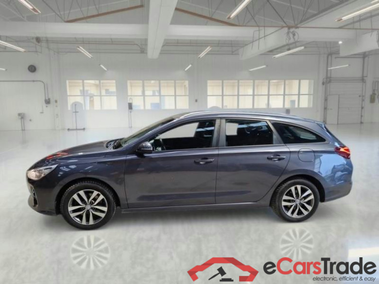 Hyundai i30 1.6 CRDI Aut. Navi Camera Klima PDC ... #2