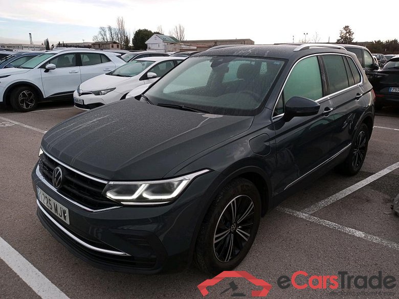VOLKSWAGEN Tiguan / 2020 / 5P / todoterreno Life 1.4 TSI eHybrid 180kW (245CV) DSG