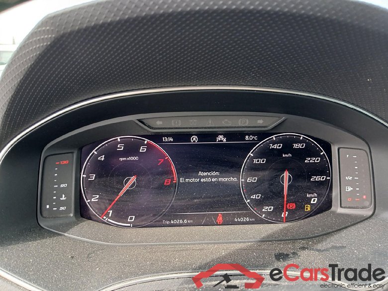 SEAT Arona / 2017 / 5P / todoterreno 1.0 TSI 81kW (110CV) Style Plus (AC) #4