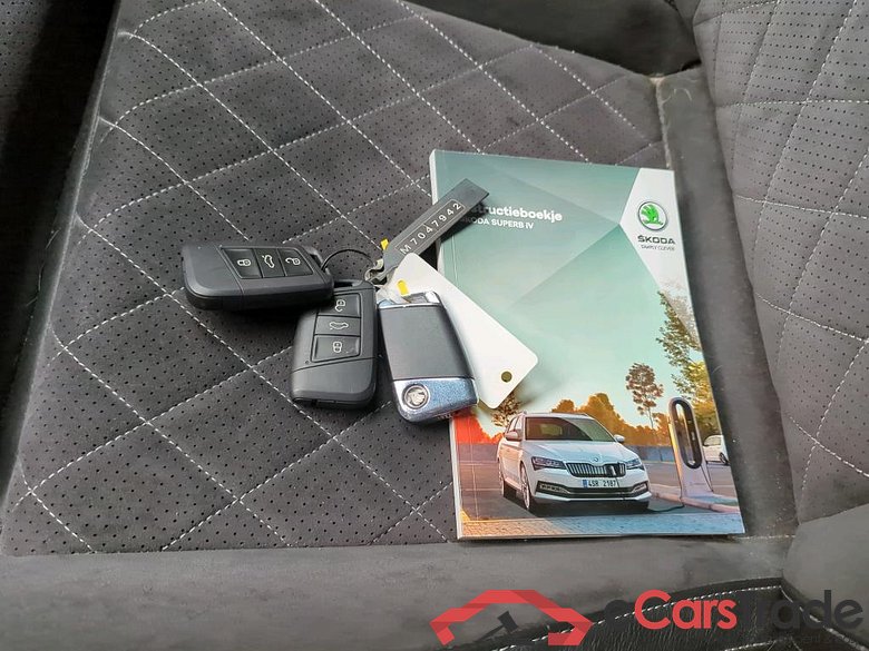 Skoda Superb 1.4 TSI PHEV DSG Sportline Business 5d #4