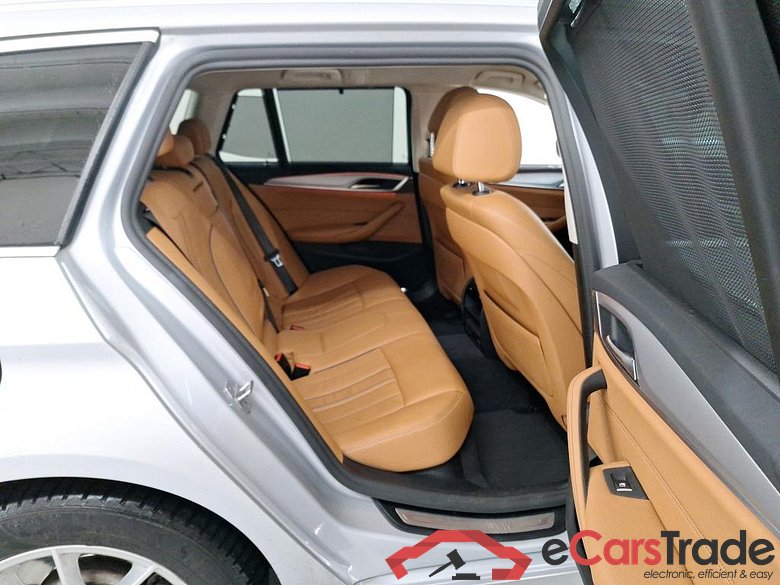 BMW 5 SERIES TOURING 2.0 518D 100KW TOURING AUTO #6
