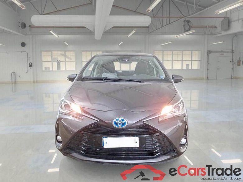 TOYOTA YARIS / 2017 / 5P / BERLINA 1.5 HYBRID BUSINESS #6
