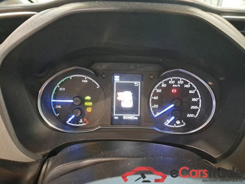 TOYOTA YARIS / 2017 / 5P / BERLINA 1.5 HYBRID BUSINESS #4