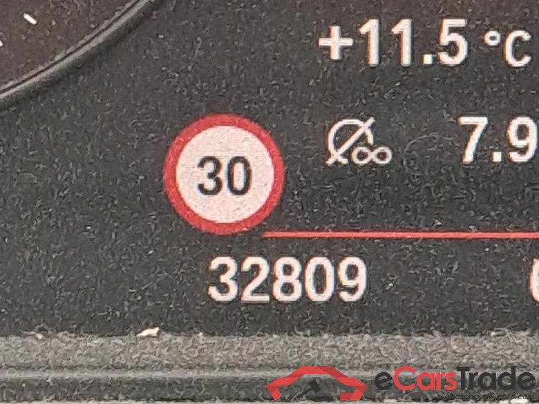 BMW X1 / 2019 / 5P / todoterreno sDrive18dA Corporate (AC4) #5