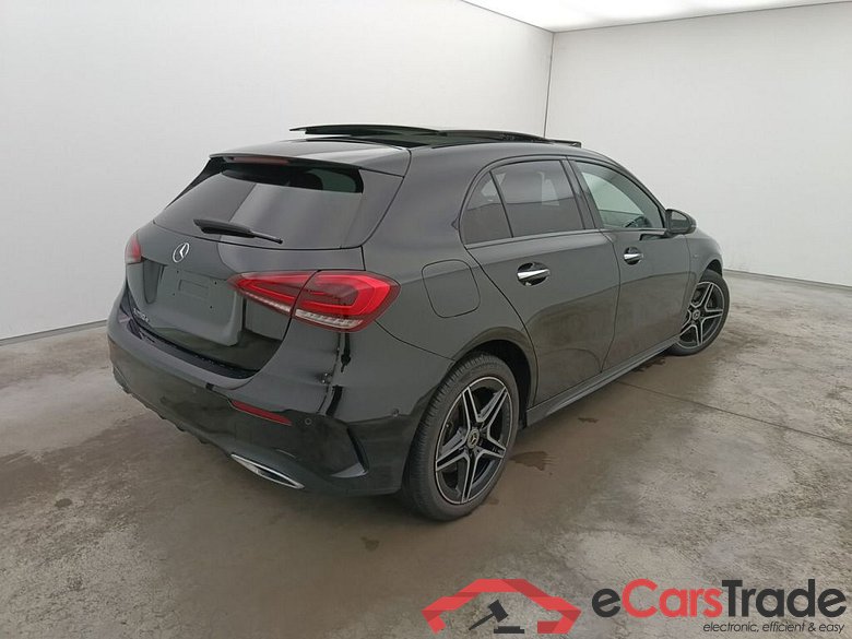 Mercedes-Benz A-Klasse A 250 e Business Solution 5d #2