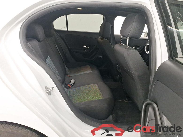 MERCEDES-BENZ CLASS A DIESEL (W177) A 200 d Business Solution #6