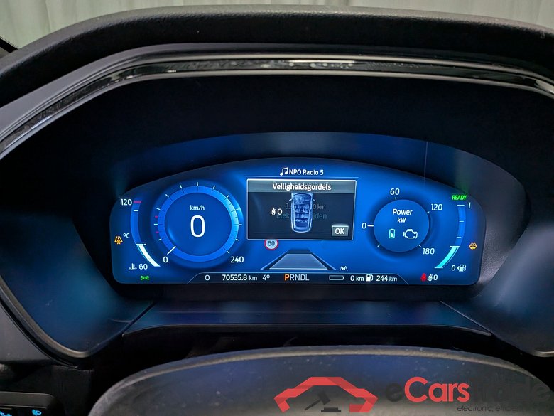 FORD Kuga 2.5 PHEV ST-Line #6